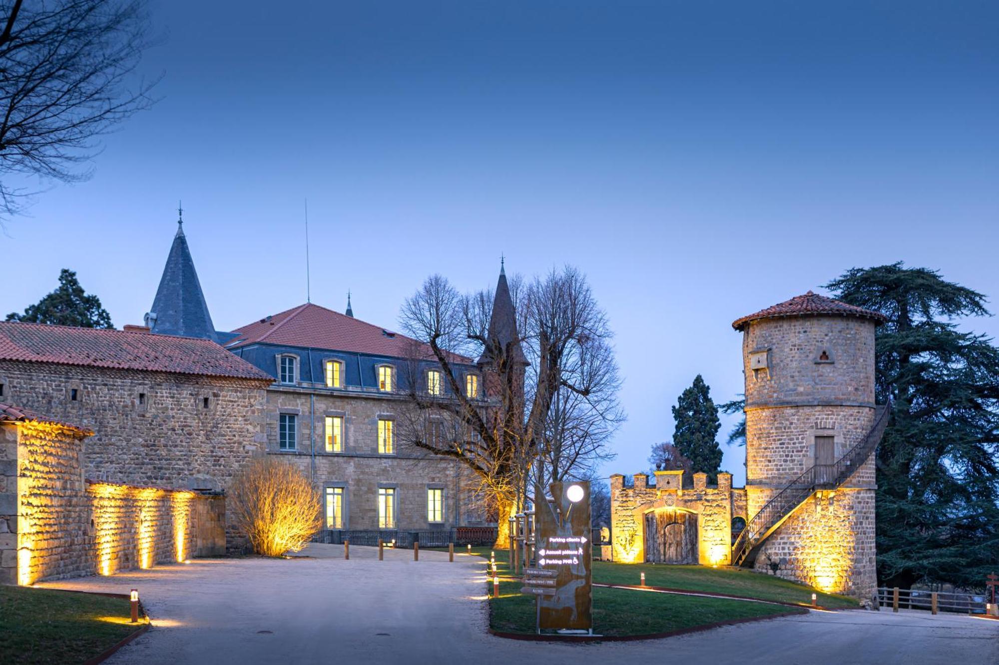 Domaine Et Chateau De Valinches Marols Exterior foto